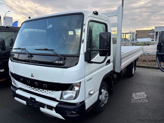 Fourgon pick-up Fuso 3C15
