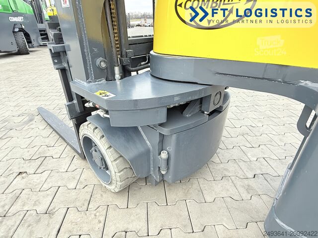 Smalle gangpad heftruck Combilift AISLE MASTER 15E TRIPLEX 5250 FREE-LIFT