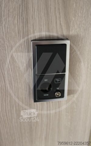Lakókocsi KABE Royal 740 TDL KS