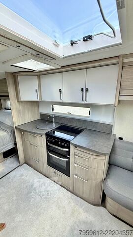 Lakókocsi KABE Royal 740 TDL KS