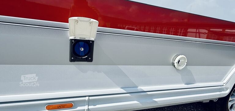 Lakókocsi KABE Royal 740 TDL KS
