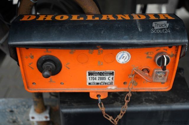 Rashladna poluprikolica SCHMITZ CARGOBULL CH?ODNIA / THERMO KING SLX SPECTRUM / City line