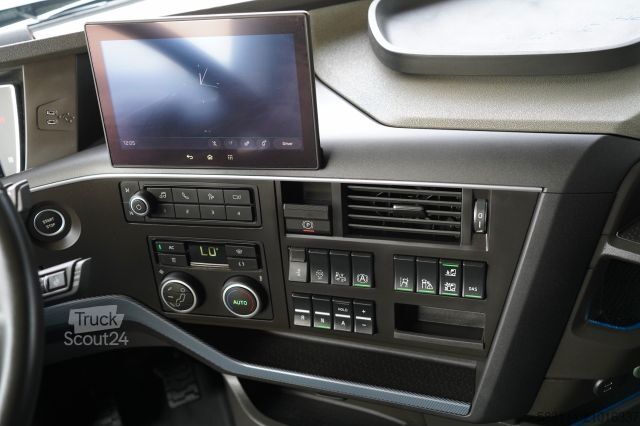 Стандартный седельный тягач VOLVO FH 500 AERO / 2025 ROK / I-SAVE / XXL / GWARANC