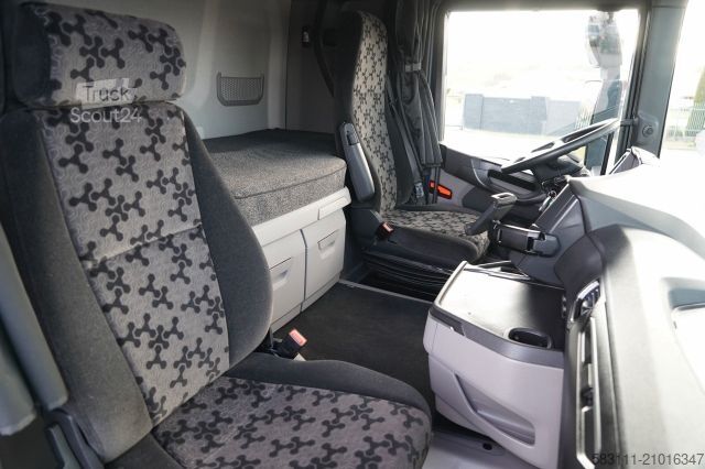 Standard tractor unit SCANIA R 450 / RETARDER / PE?NY ADR / I-PARK COOL / ALU