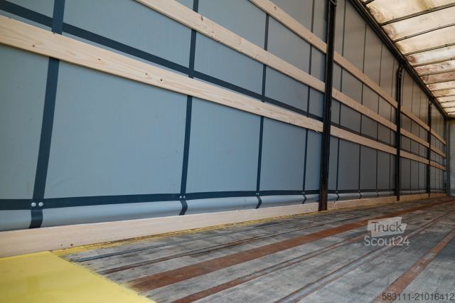 Semi-remorque bâchée FRUEHAUF CURTAINSIDER / STANDARD / SAF/ STRONG FLOOR/2016