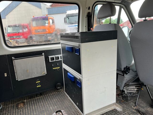 Autobus Ford Transit 2.0 4x2 Transit 2.0 4x2, Benziner!