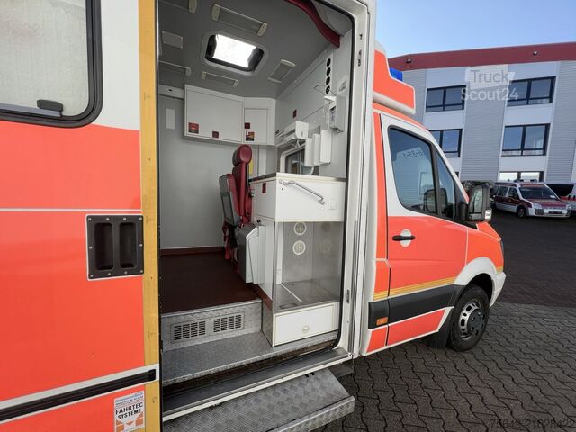Bestelwagen Mercedes-Benz Sprinter 516 CDI 4x2 Sprinter 516 CDI 4x2, Rettungswagen, Retarder