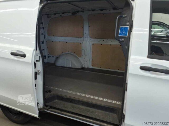 Kombijevsko vozilo Mercedes-Benz Vito116CDI KA lang,Klima,Tempomat,Kamera