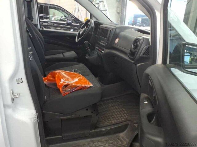 Kombijevsko vozilo Mercedes-Benz Vito116CDI KA lang,Klima,Tempomat,Kamera