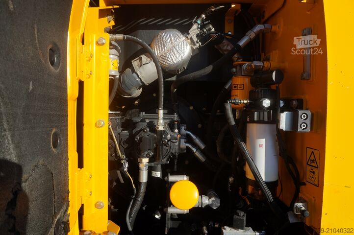 Pelle sur chenilles JCB JS 145LC crawler excavator / 4800 MTH