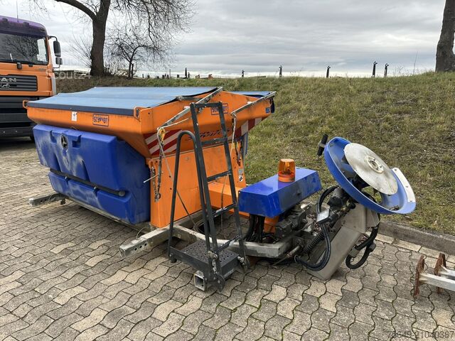Camion à usage spécial Schmidt Stratos S25-24 VCXN-490 Salzstreuer Stratos S25-24 VCXN-490 Salzstreuer 2,5m³