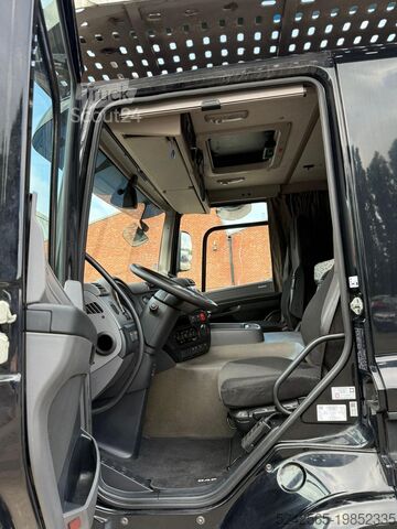 Standard trækker DAF M4EN3