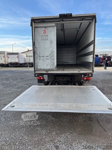 Camion frigorifique Iveco 140 E 28 Tief Kühl Thermoking 7,8 m LBW