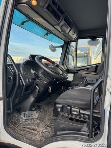 Camion frigorifique Iveco 140 E 28 Tief Kühl Thermoking 7,8 m LBW