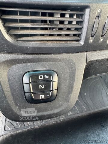 Camion frigorifique Iveco 140 E 28 Tief Kühl Thermoking 7,8 m LBW