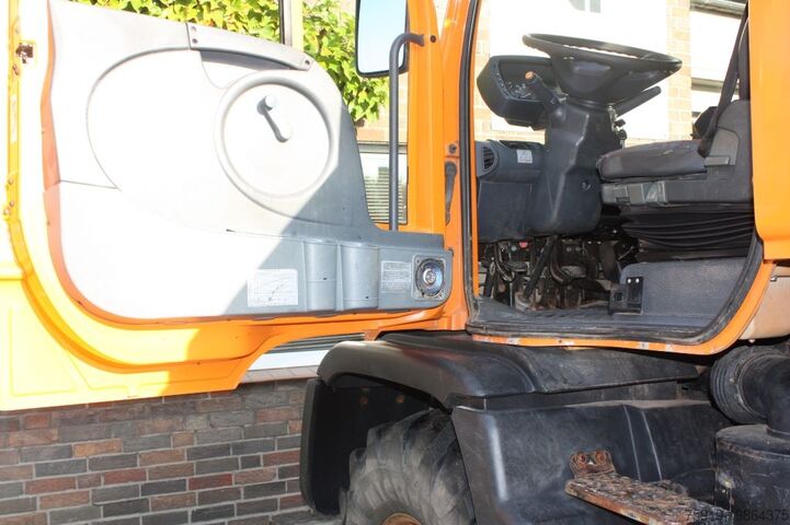 Unimog Mercedes-Benz UNIMOG 400 mit Kran und Arbeitskorb