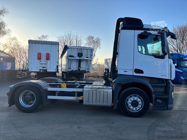 Шаси на камион MERCEDES-BENZ Antos 1842 zzGG 62t*299 tkm*AHK*AP-Achsen*5x