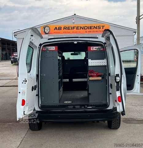 Panelová dodávka MERCEDES-BENZ Citan 109 EXTRALANG NAVI LKW SCHRÄNKE PDC EURO 6