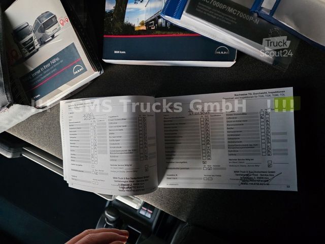 Platós teherautó ponyvával MAN TGX 26.500 / Zug / Ret / Lenkachse / XL Zertifik