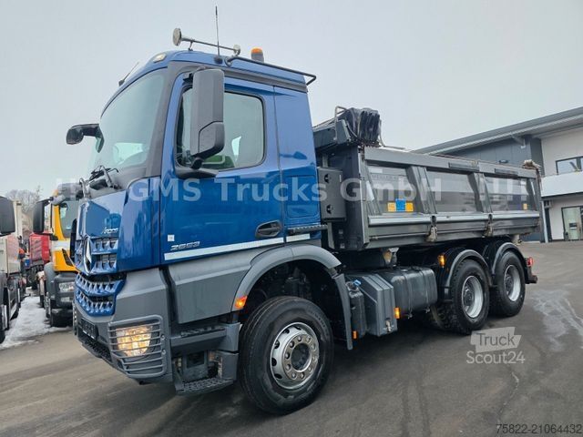 Camion ribaltabile trilaterale MERCEDES-BENZ Arocs 2653 / 6X4 / Meiller BORDMATIK / 50mm AHK