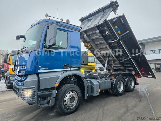 Autocarro ribaltabile MERCEDES-BENZ Arocs 2653 / 6X4 / Meiller BORDMATIK / 50mm AHK
