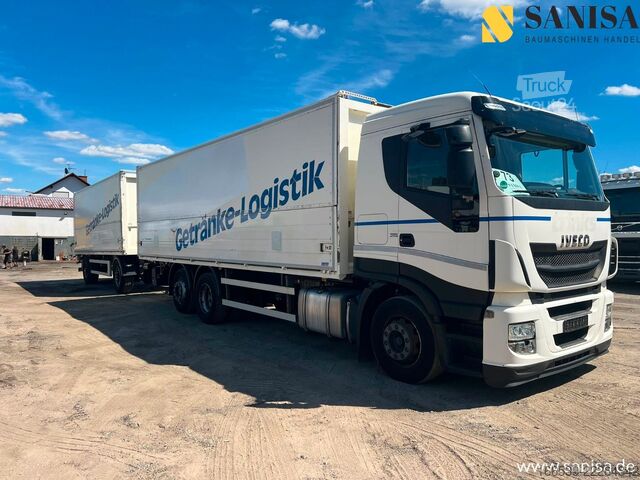 LKW mit Getränkeaufbau IVECO Stralis AS260S46/2xLBW/Schwenkwand/Web Anhänge.