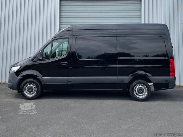 Dodávka s vysokou střechou MERCEDES-BENZ Sprinter 317 NAVI KAMERA DAB AHK MFL