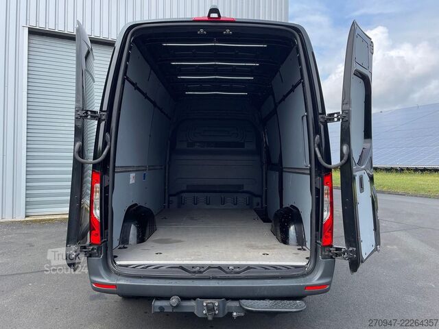 Dodávka s vysokou střechou MERCEDES-BENZ Sprinter 317 NAVI KAMERA DAB AHK MFL