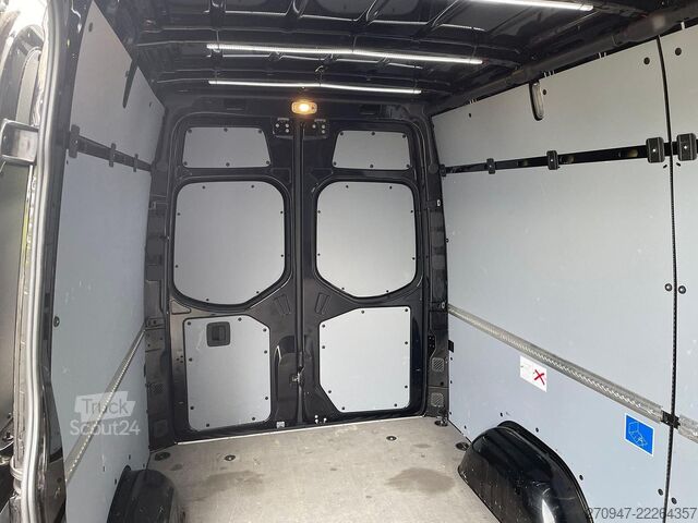 Dodávka s vysokou střechou MERCEDES-BENZ Sprinter 317 NAVI KAMERA DAB AHK MFL