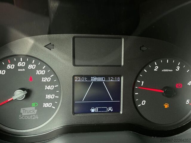 Dodávka s vysokou střechou MERCEDES-BENZ Sprinter 317 NAVI KAMERA DAB AHK MFL