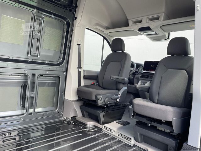 Dodávka s vysokou střechou MAN TGE 3.180 L3H3 Kasten 4x4 CAMPER AHK ACC LED NAV