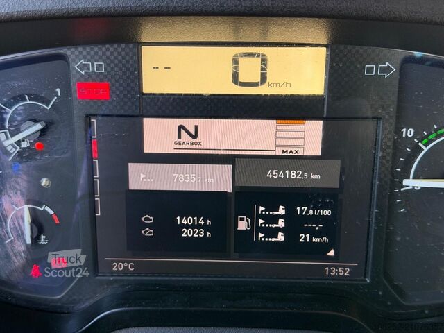 Open body Renault C480 8x4 Pritsche + Kran (20m!) PALFINGER PK330...