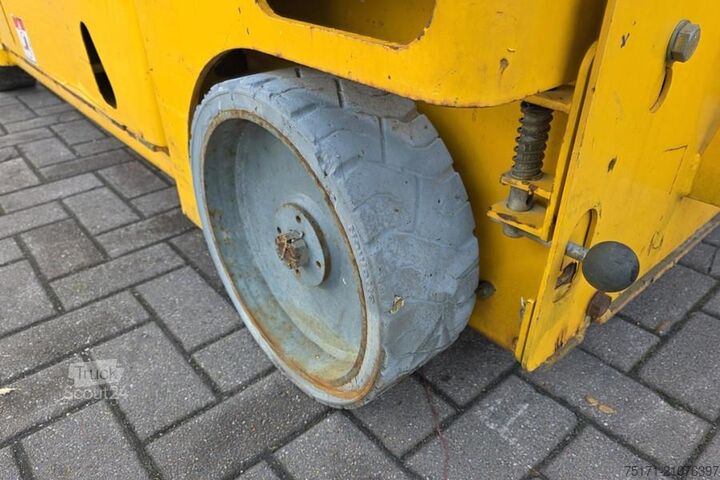 Schaarlift Haulotte Compact 10 Electric, 10m Working Height, 450kg Cap