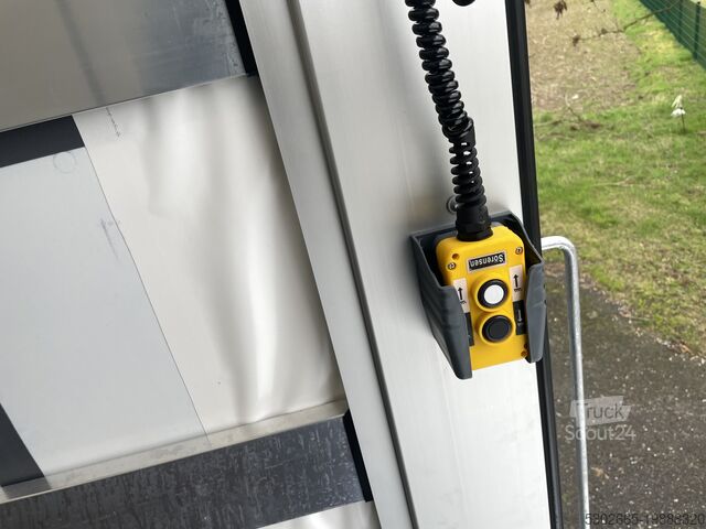 Truck with flatbed & tarpaulin Mercedes-Benz Atego 1524L 4x2 15t 7,3m. Edscha-Verdeck