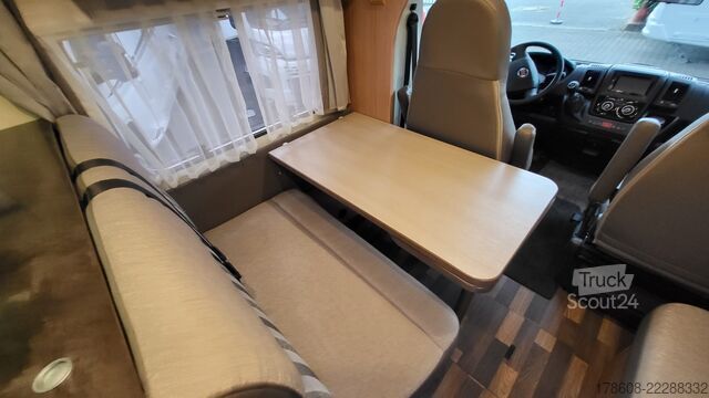 Halvintegreret autocamper KNAUS Sky Wave 650 MF, Solar, SAT, erst 56t km