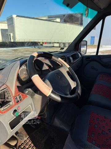 Фургон з високим дахом MERCEDES-BENZ Sprinter Kasten Hochdach 316 CDI