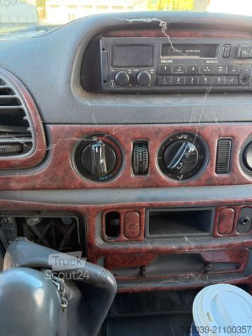 Фургон з високим дахом MERCEDES-BENZ Sprinter Kasten Hochdach 316 CDI