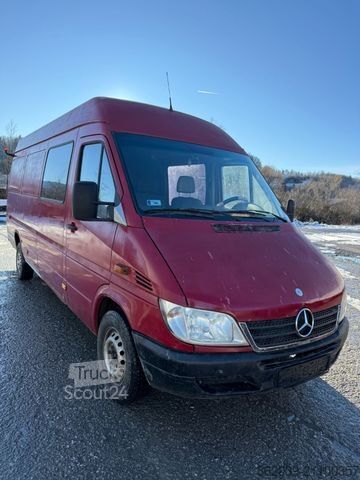 Фургон з високим дахом MERCEDES-BENZ Sprinter Kasten Hochdach 316 CDI