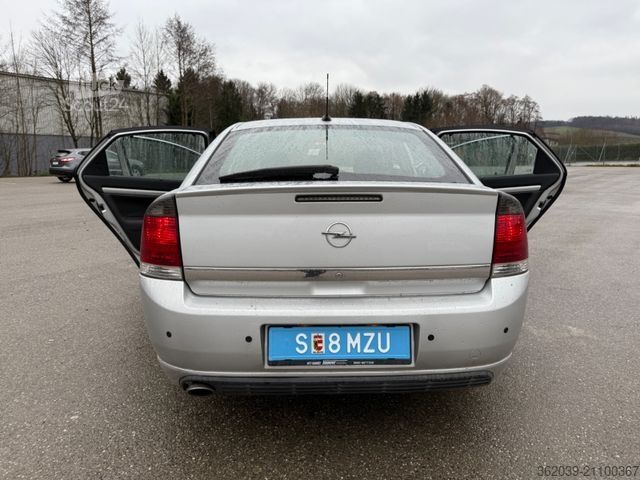 Minibus OPEL Vectra C Lim. GTS wie neu sehr gut erhalten