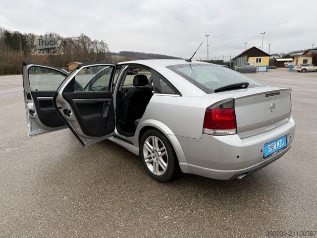 Minibus OPEL Vectra C Lim. GTS wie neu sehr gut erhalten