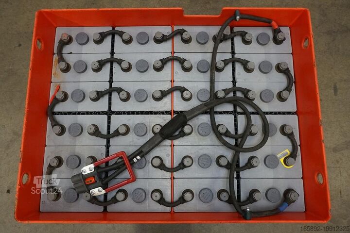 Truckbatteri GNB 48 Volt 5 PzV 600 Ah