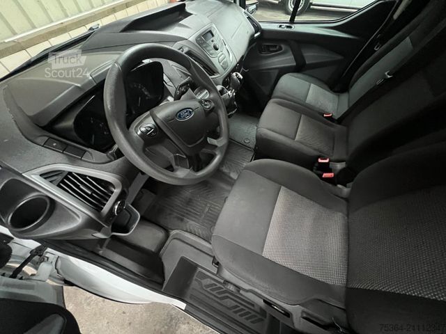 Kleinbus FORD Transit Custom 2.0 TdCi L1H1 9Sitze Motor Defect