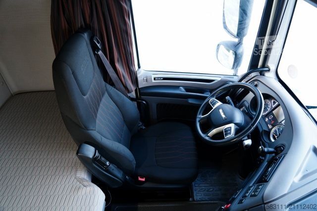 Standardowy ciągnik siodłowy DAF XF 480 / SUPER SPACE CAB / 2021