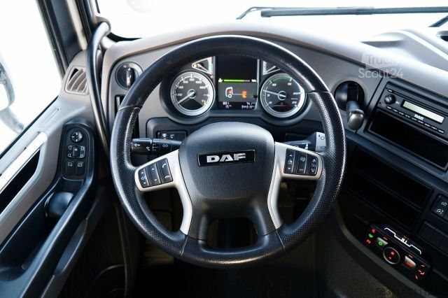 Standardowy ciągnik siodłowy DAF XF 480 / SUPER SPACE CAB / 2021