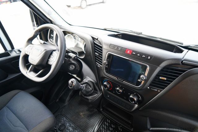 Furgoneta frigorífica IVECO DAILY 35-160 / KONTENER 4,3 M / WINDA-750kg / BL