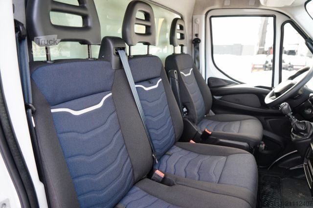 Furgoneta frigorífica IVECO DAILY 35-160 / KONTENER 4,3 M / WINDA-750kg / BL