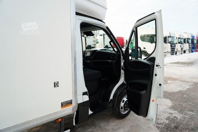 Furgoneta frigorífica IVECO DAILY 35-160 / KONTENER 4,3 M / WINDA-750kg / BL