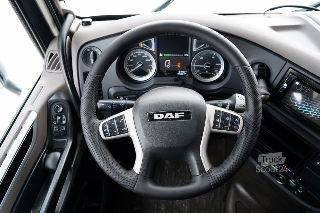 Standardowy ciągnik siodłowy DAF XF 480 / SUPER SPACE CAB / I-PARK COO