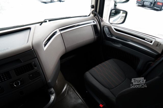 Standardowy ciągnik siodłowy DAF XF 480 / SUPER SPACE CAB / I-PARK COO