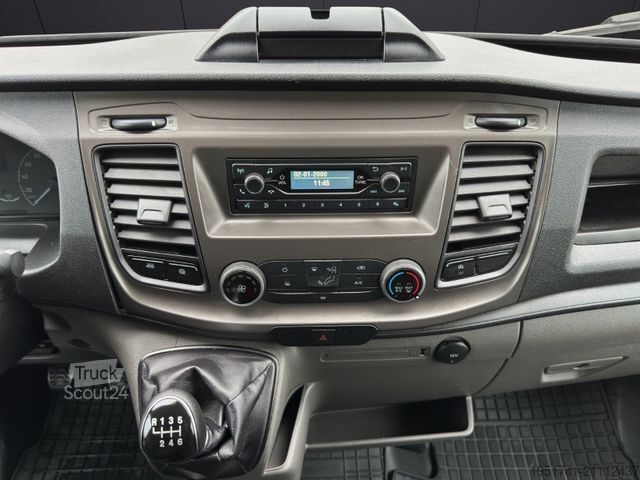 Vrachtwagen met bakwagen FORD Transit Koffer LBW Tür Klima 4,48mx2,30mx2,14m